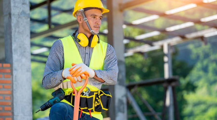 Professional gutter cleaning in Algonac, MI